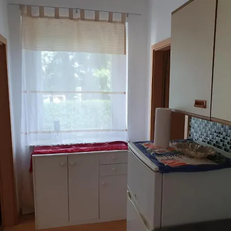 Monteurwohnung Spartan Am Hegebach Self Check-in Oelsnitz (Erzgebirge)