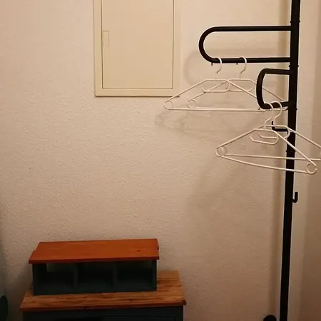 Monteurwohnung Spartan Am Hegebach Self Check-in Apartment Oelsnitz (Erzgebirge)
