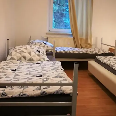 Apartment Monteurwohnung Spartan Oelsnitz Am Hegebach Self Check-in *